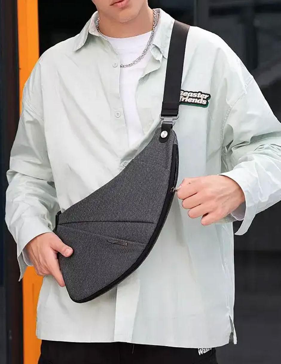 Mochila bandolera impermeable 4