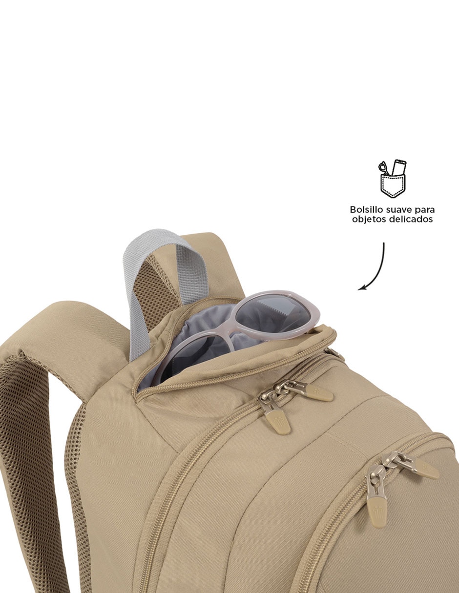 Mochila con portalaptop 5