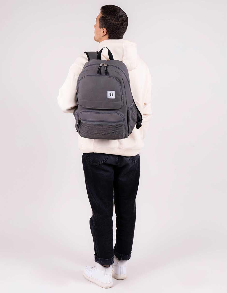 Mochila casual Wynn 8