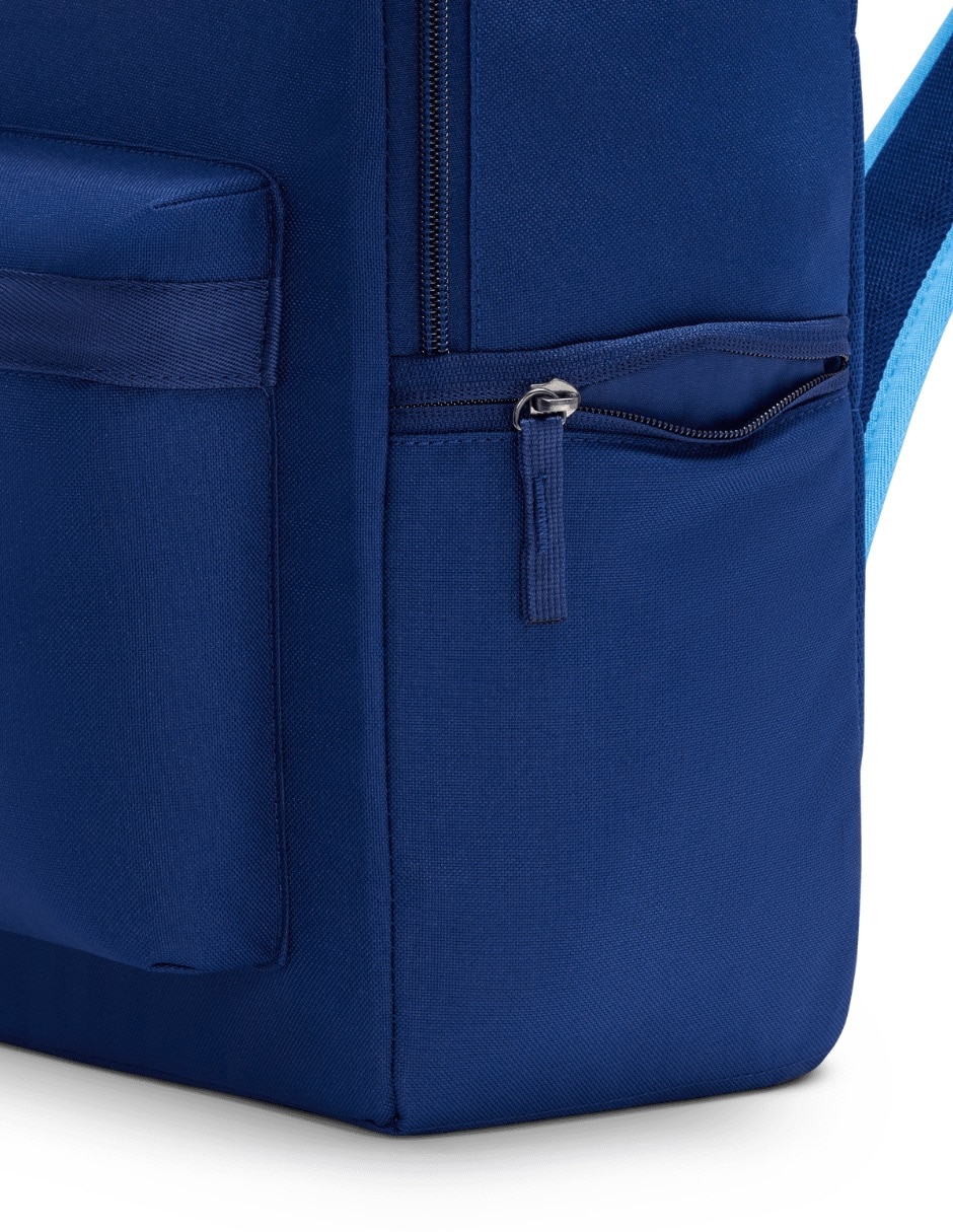 Mochila deportiva Nike para niño