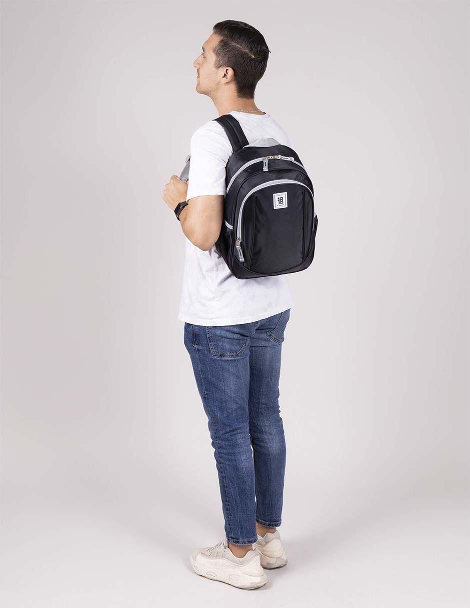 Mochila casual Petit 8