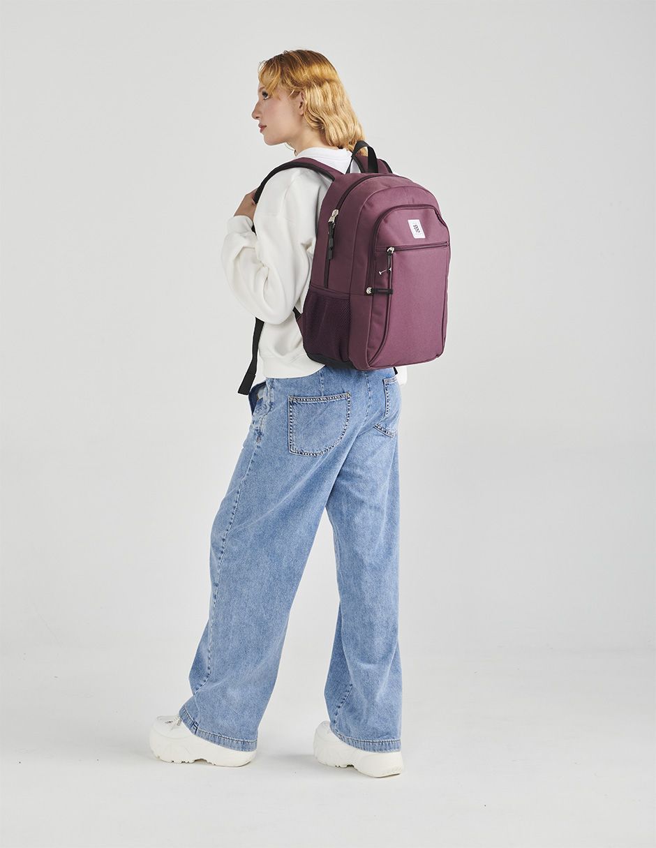 Mochila escolar Wynn para niño 8
