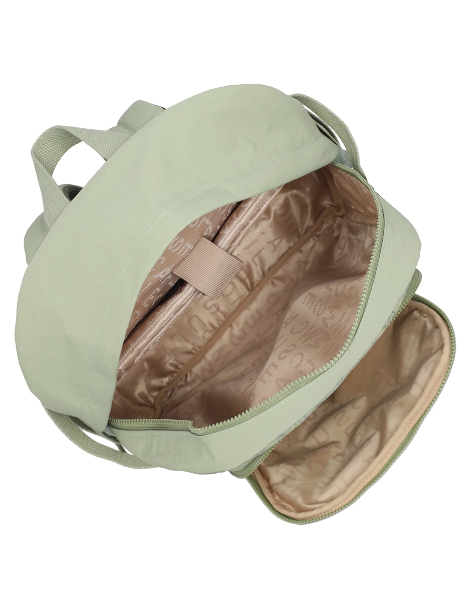 Mochila casual Winnie Pooh BTS para mujer 2